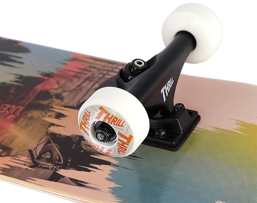 Thrill komplett Skateboard Riot 8.25