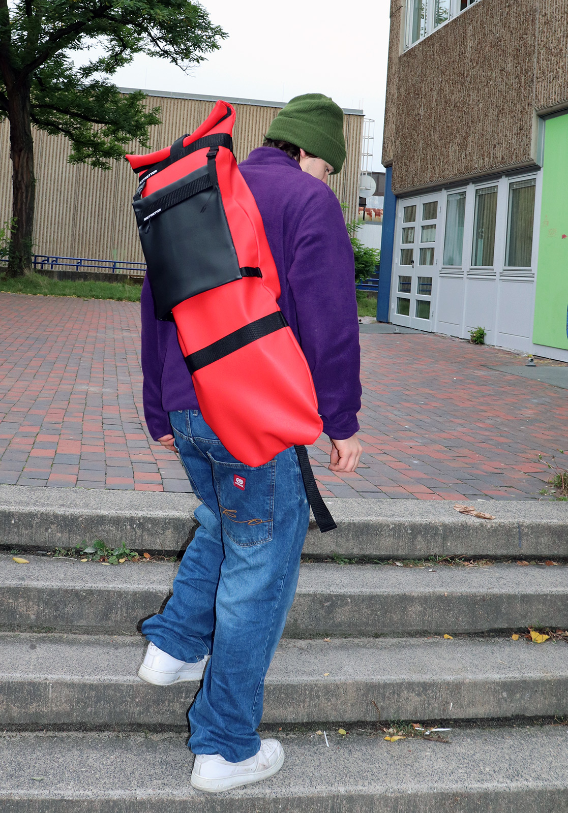 Skateboard Crossbag 2.0 red / black