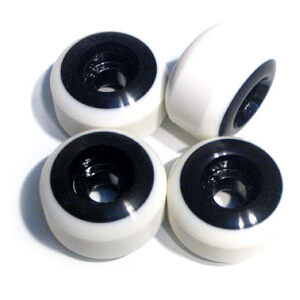 Blank Skateboard Rolls dual Durometer 99A 50mm Blank Skateboard Rolls dual Durometer 99A 50mm