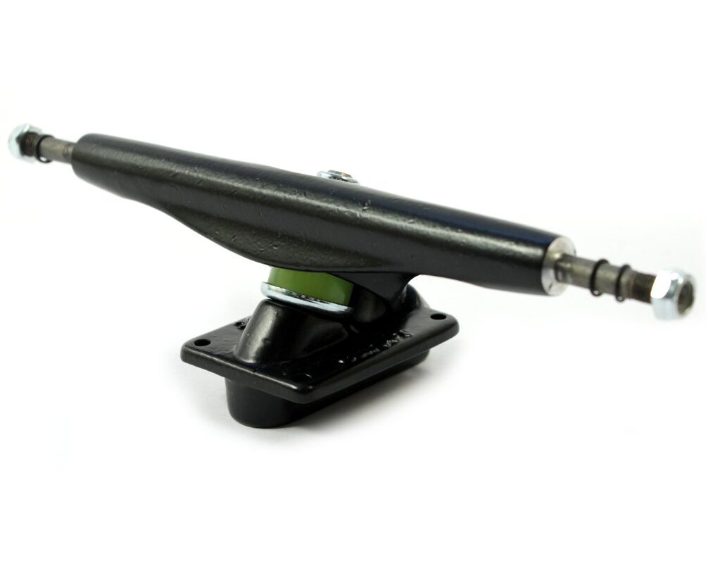 Carver CV Drop Up Truck Set Black 7.5 Carver CV Drop Up Truck Set Black 7.5