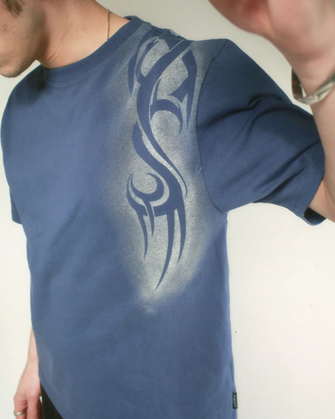 Yardsale Tribal Fade T-Shirt - navy
