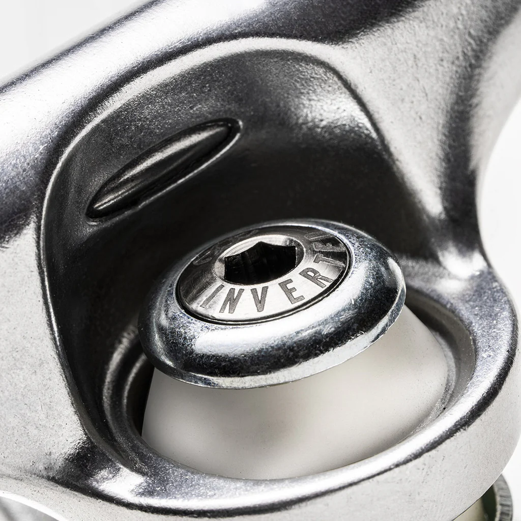 Ace Trucks Skateboard Achse 44 AF1 Inverted Hollowed 8.25 Ace Trucks Skateboard Achse 55 AF1 Inverted Hollowed 8.5