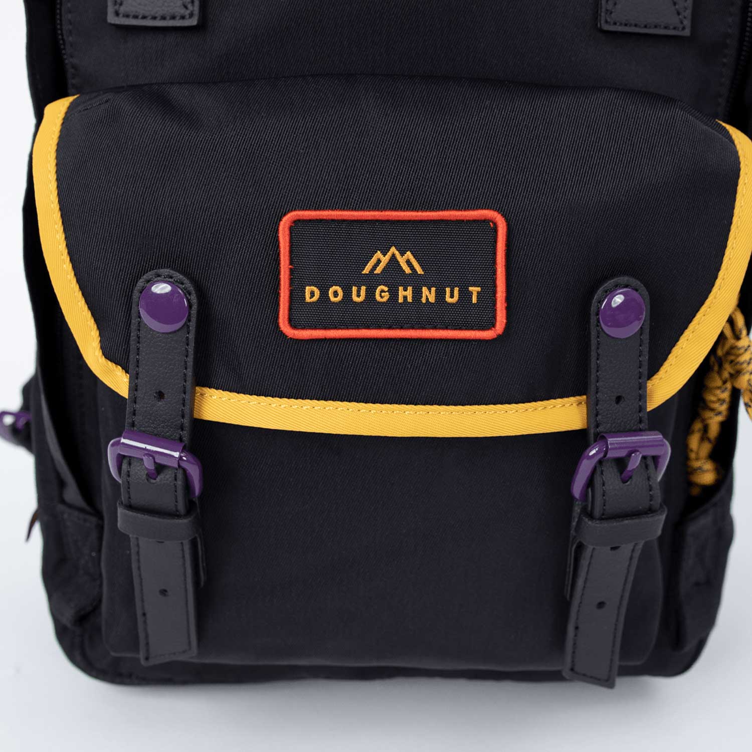 Doughnut Macaroon Happy Camper Series Rucksack - black