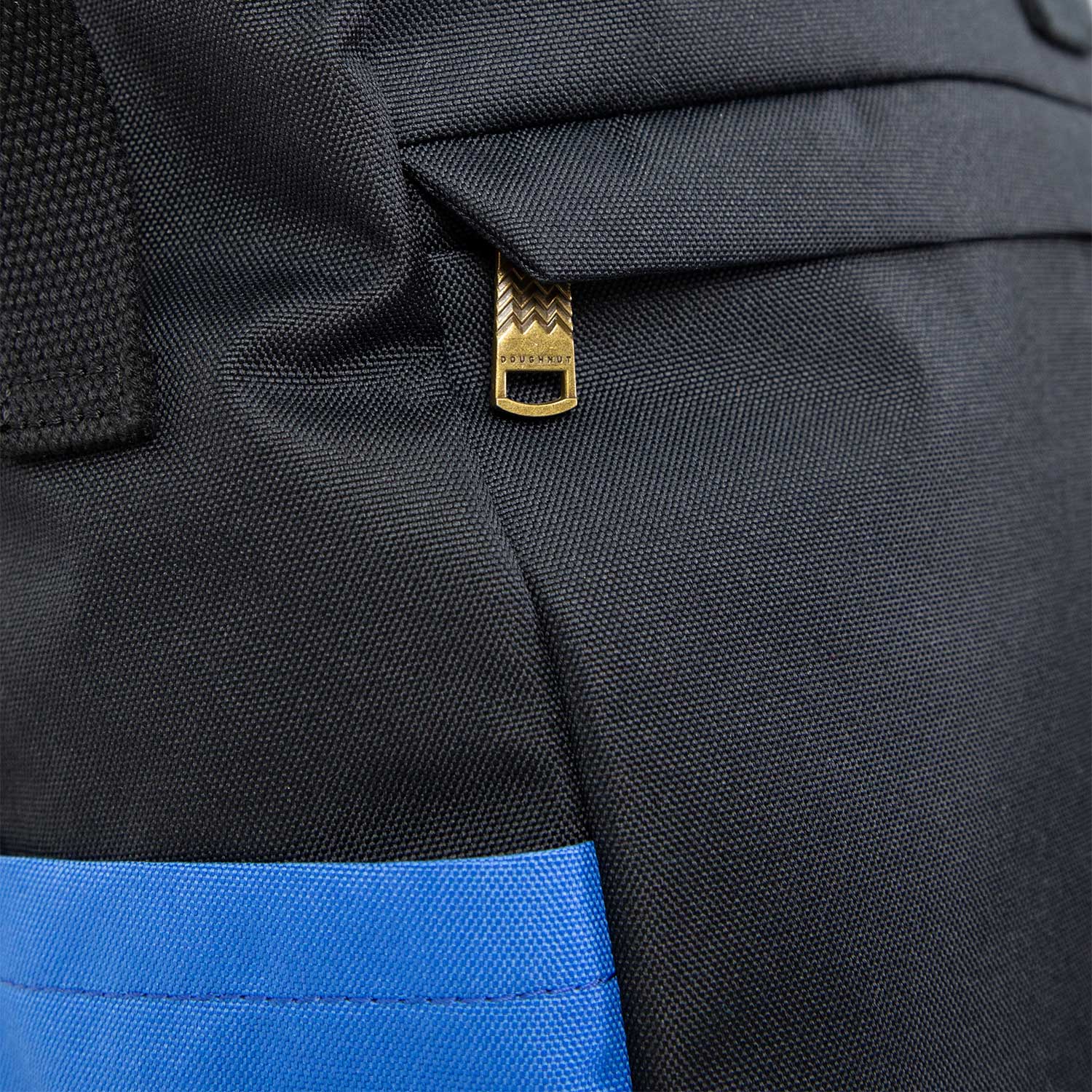 Doughnut Jetpack Reborn Series Rucksack - black x grapefruit