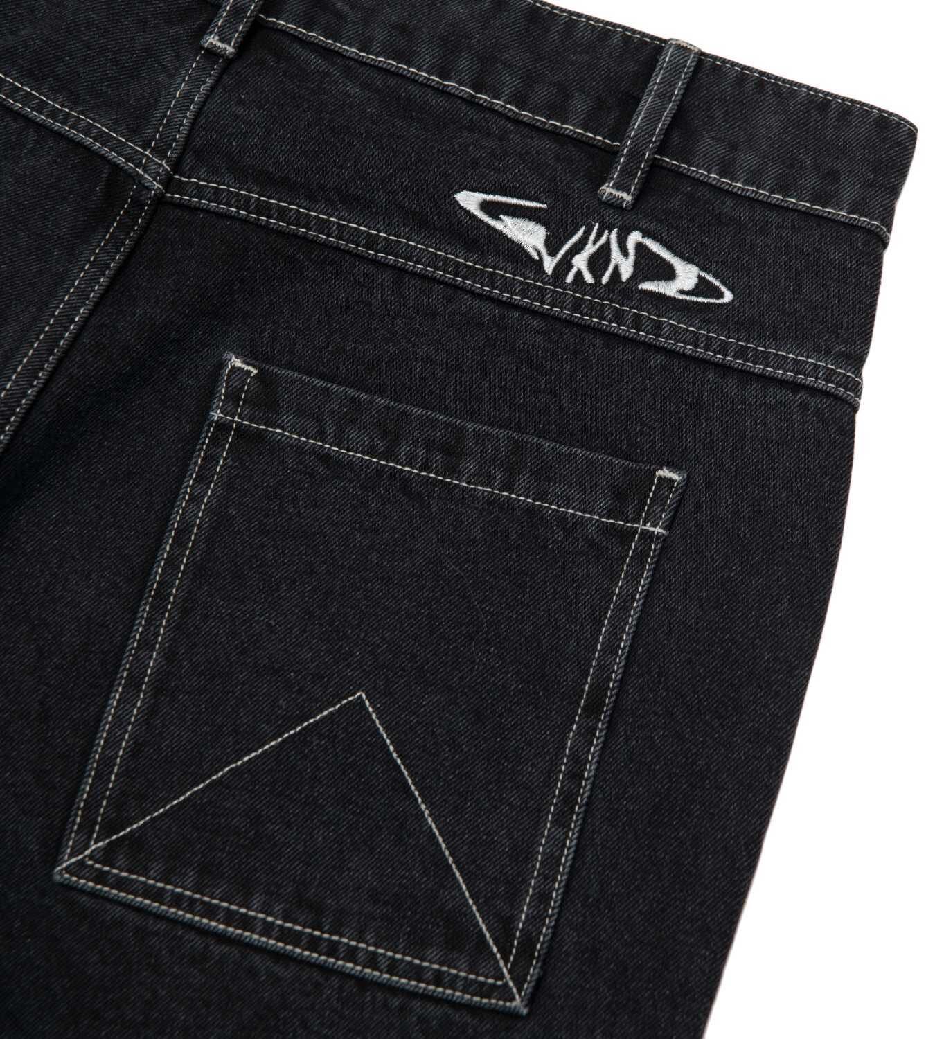 w324400303-blkwsh-3 WKND Gene S Jeans - black wash