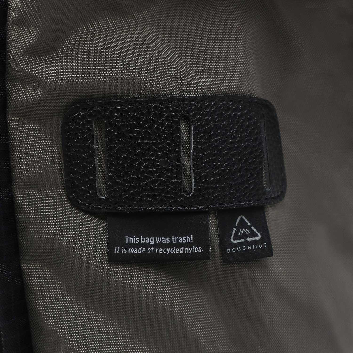 Doughnut Colorado Street Cruise Rucksack - dark grey Doughnut Colorado Street Cruise Rucksack - dark grey