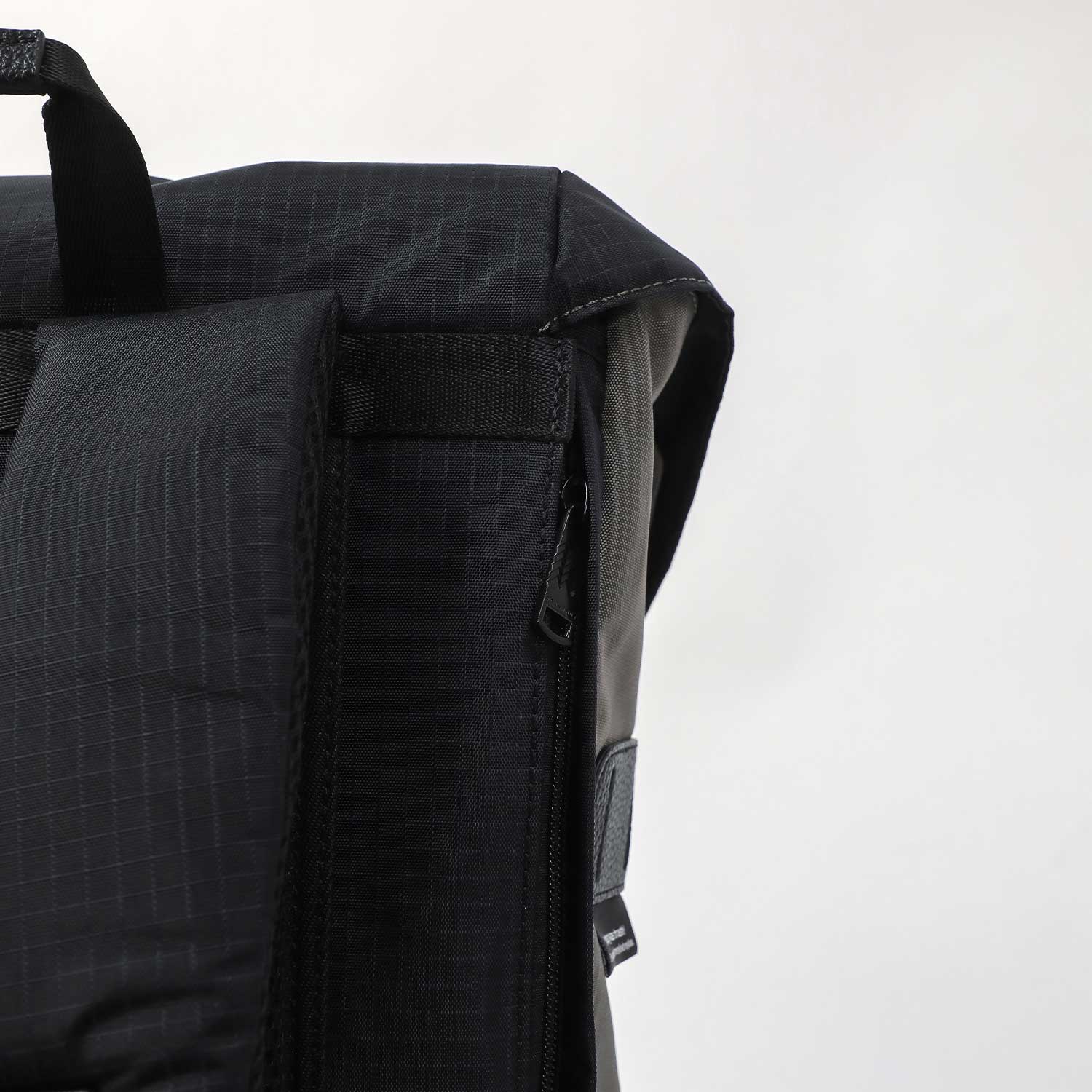 Doughnut Colorado Street Cruise Rucksack - dark grey Doughnut Colorado Street Cruise Rucksack - dark grey