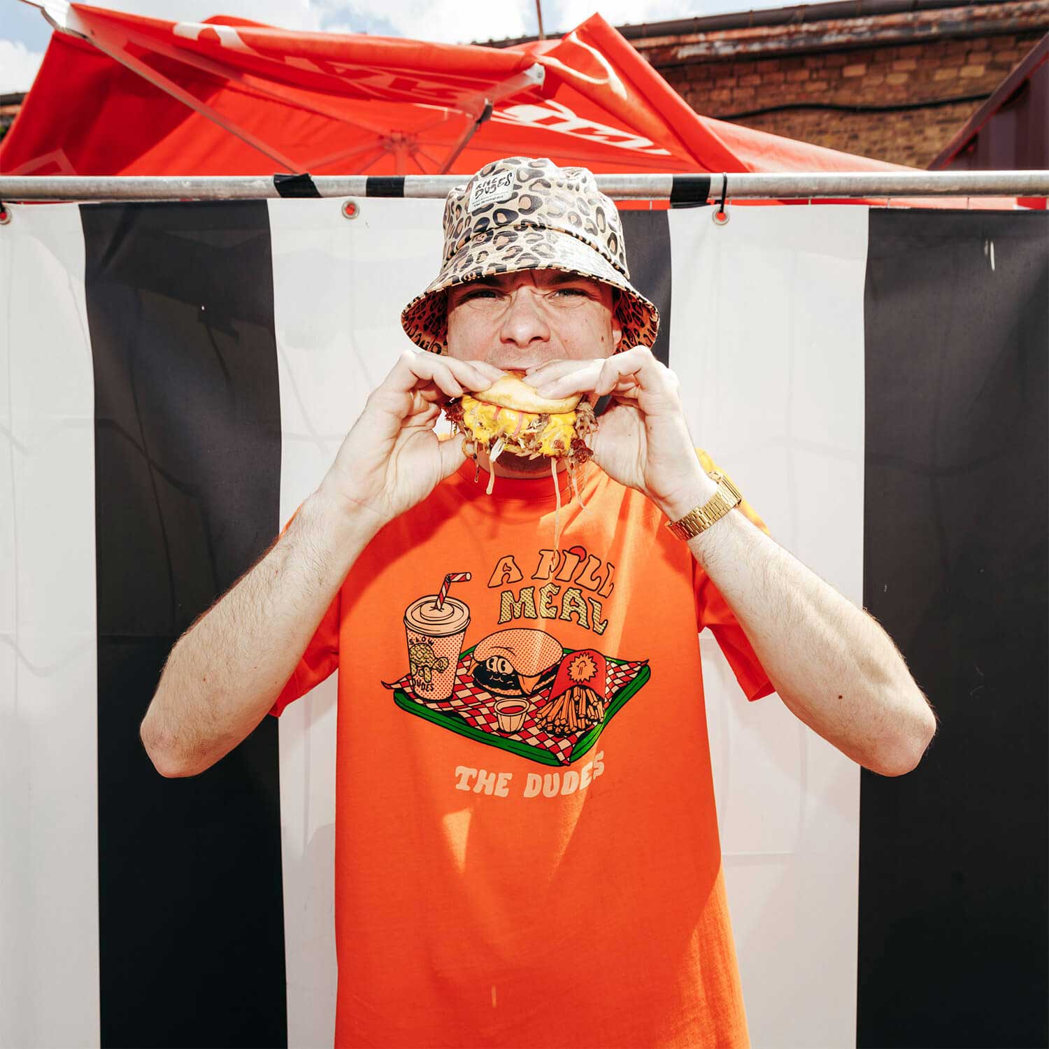 The Dudes A Pill Meal T-Shirt - bright orange XXXL