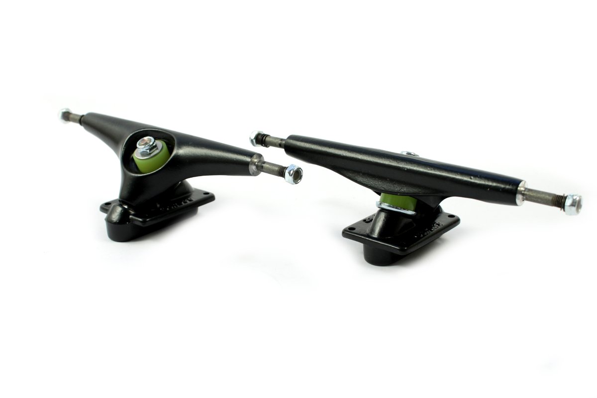 Carver CV Drop Up Truck Set Black 7.5