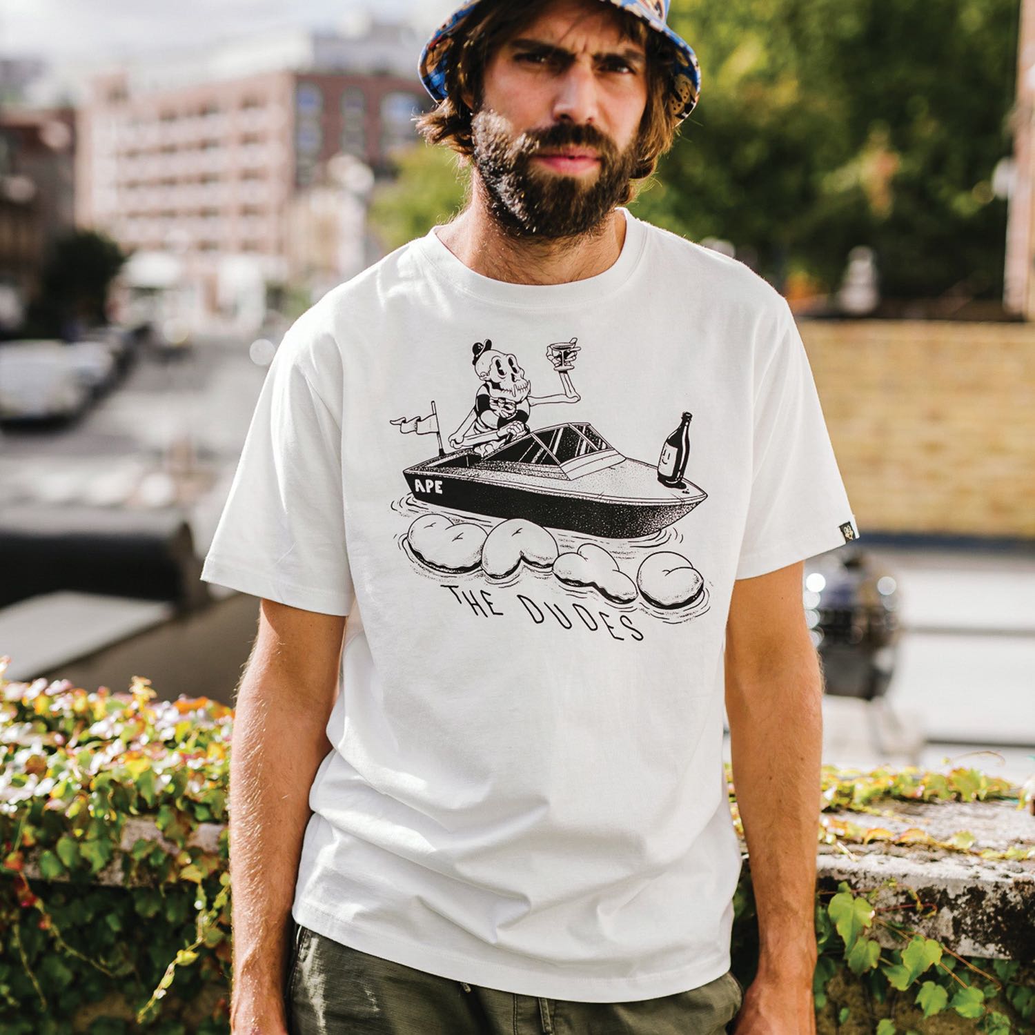 1000729-BAYC-2 The Dudes Booze Cruise T-Shirt XXXL