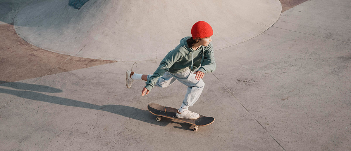 teenager-with-the-right-size-skateboard
